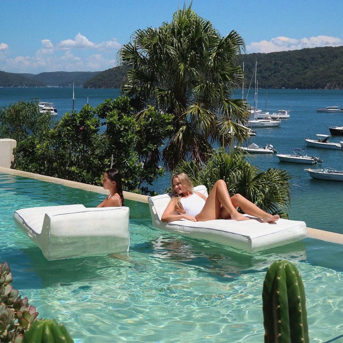 Luxe Lie-On Lounger - White (Sunnylife) - PICK UP ONLY