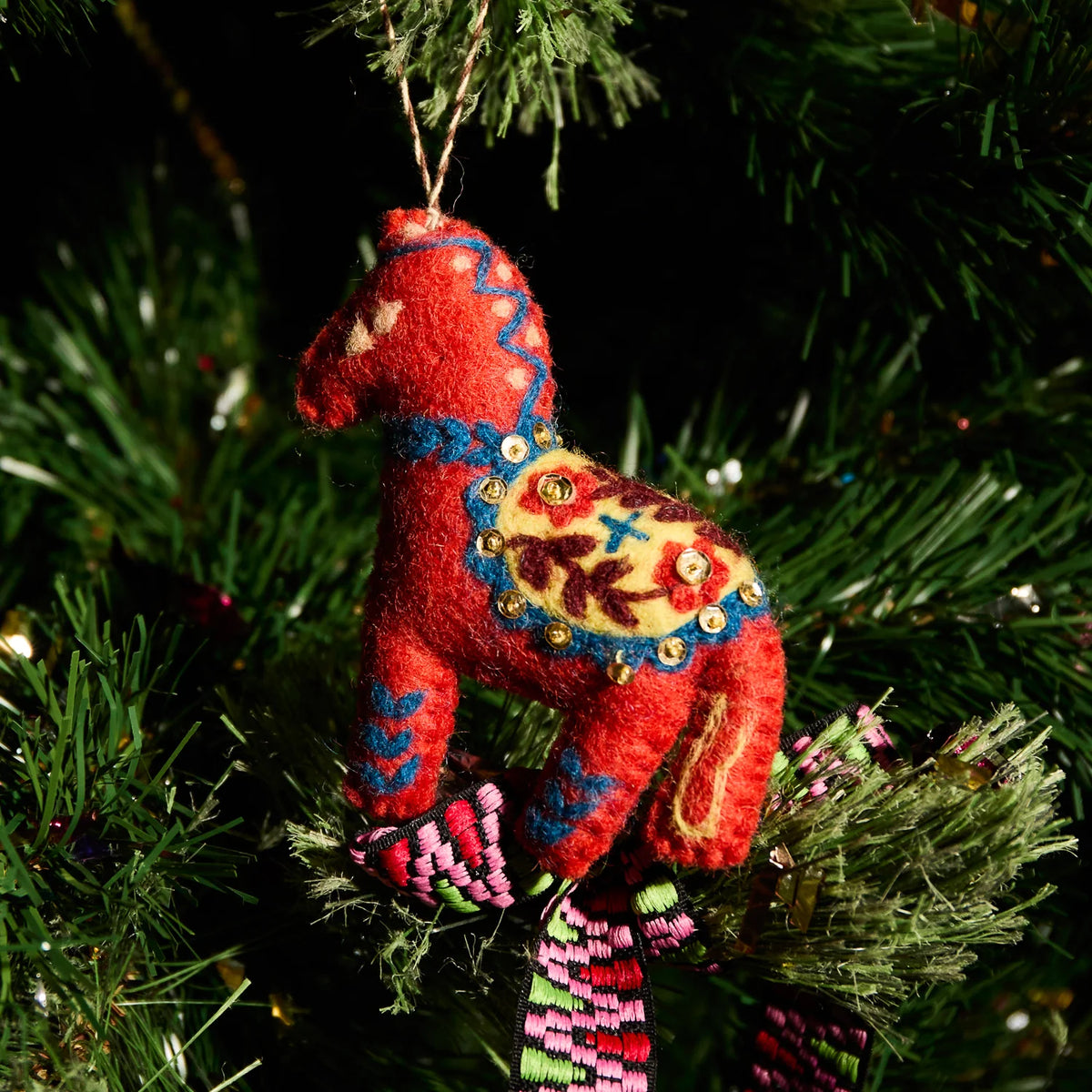 Dallas Horse Decoration - Sage & Clare