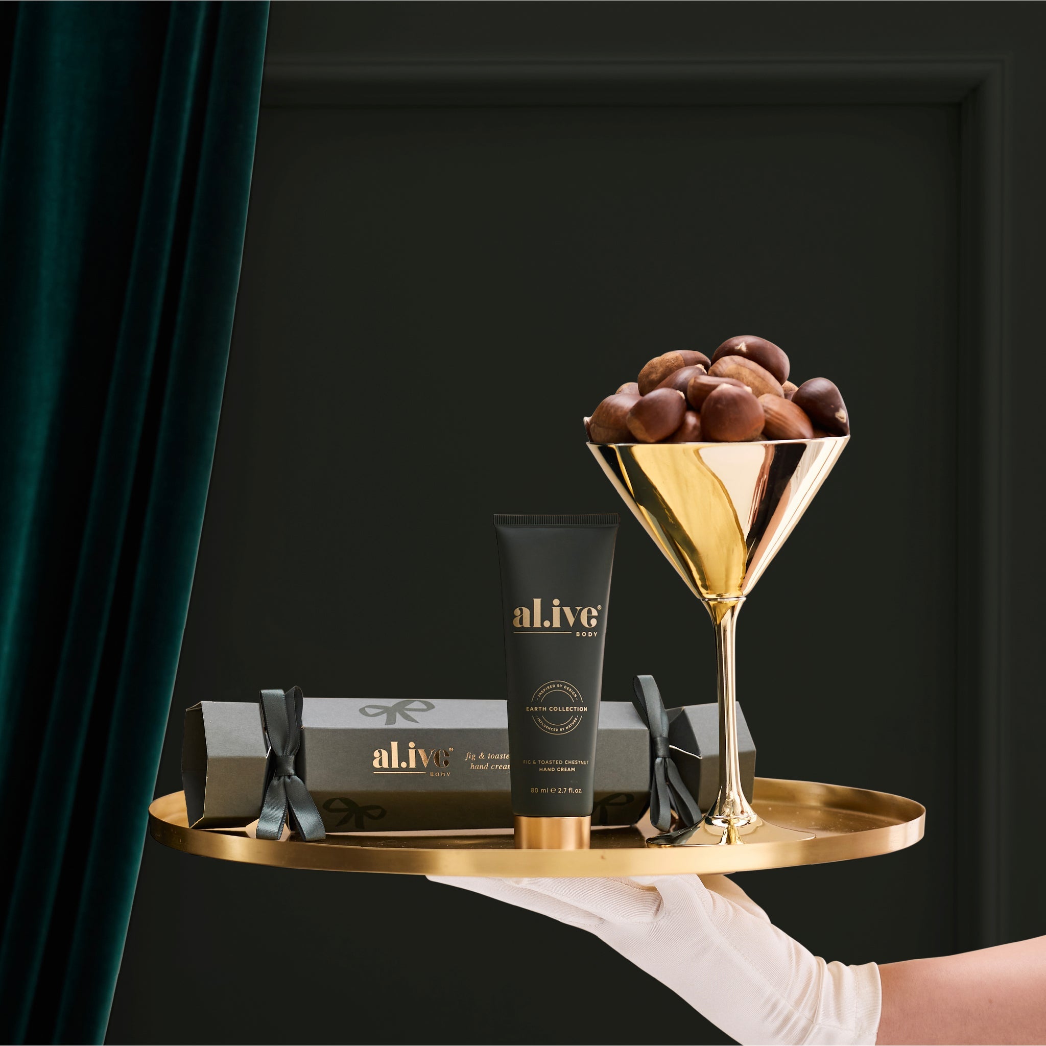 Alive Hand Cream Cracker - Fig & Toasted Chestnut