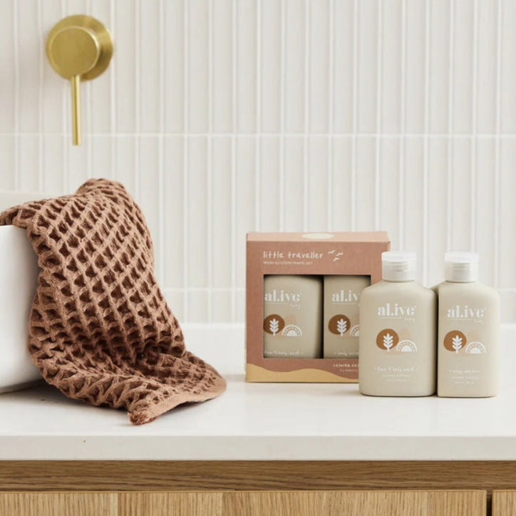 Little Traveller - Wash & Lotion Travel Set (Alive Body)