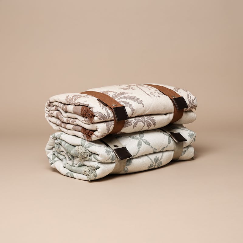 The Zephyr Blanket (Palma) by Layday