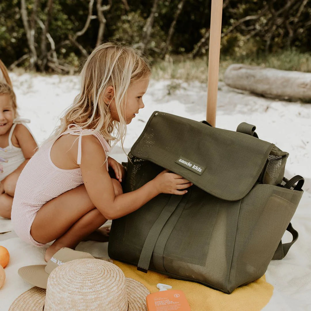 Beach Hauler Mesh Backpack - Pandanus
