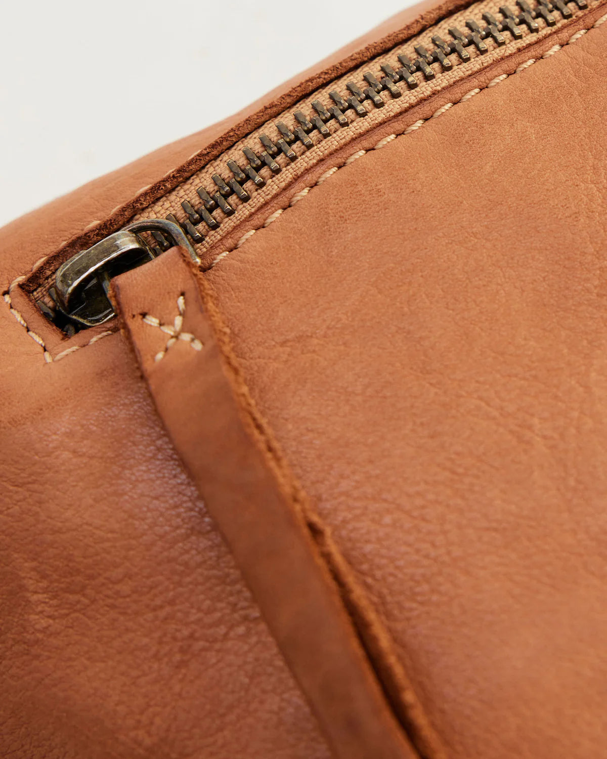 Monterey Crossbody by Juju & Co - Tan