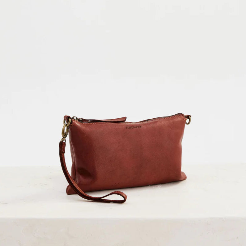 Monterey Crossbody by Juju & Co - Cognac