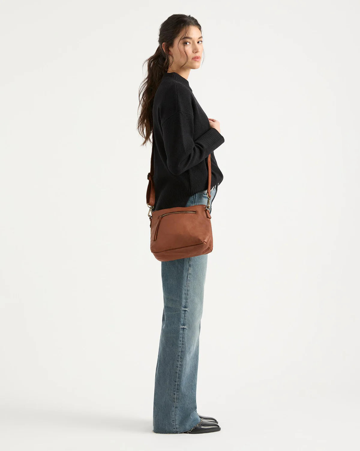 Large Essential Pouch by Juju & Co - Cognac