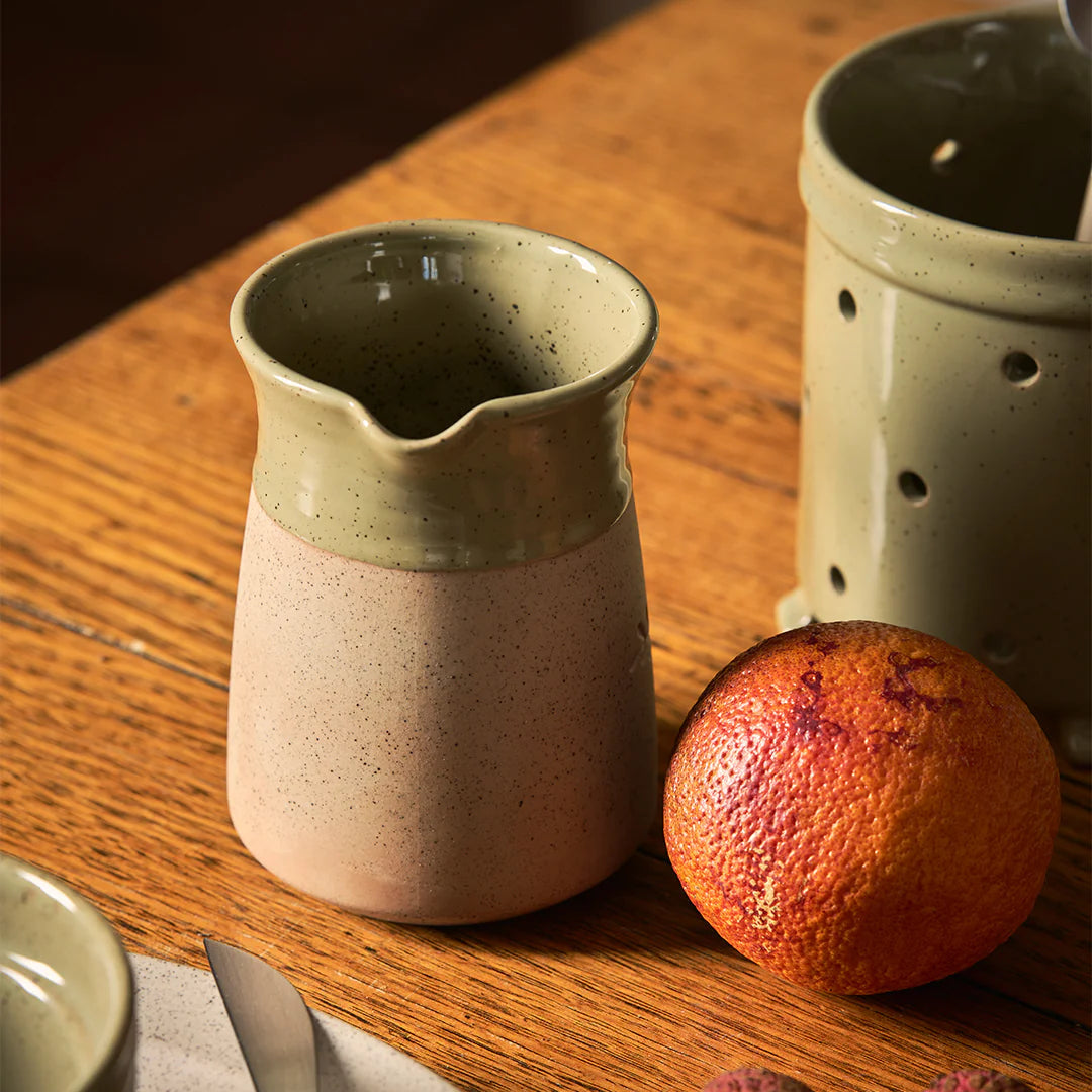 Jug in Peppercorn (Kitchen Life) by Robert Gordon