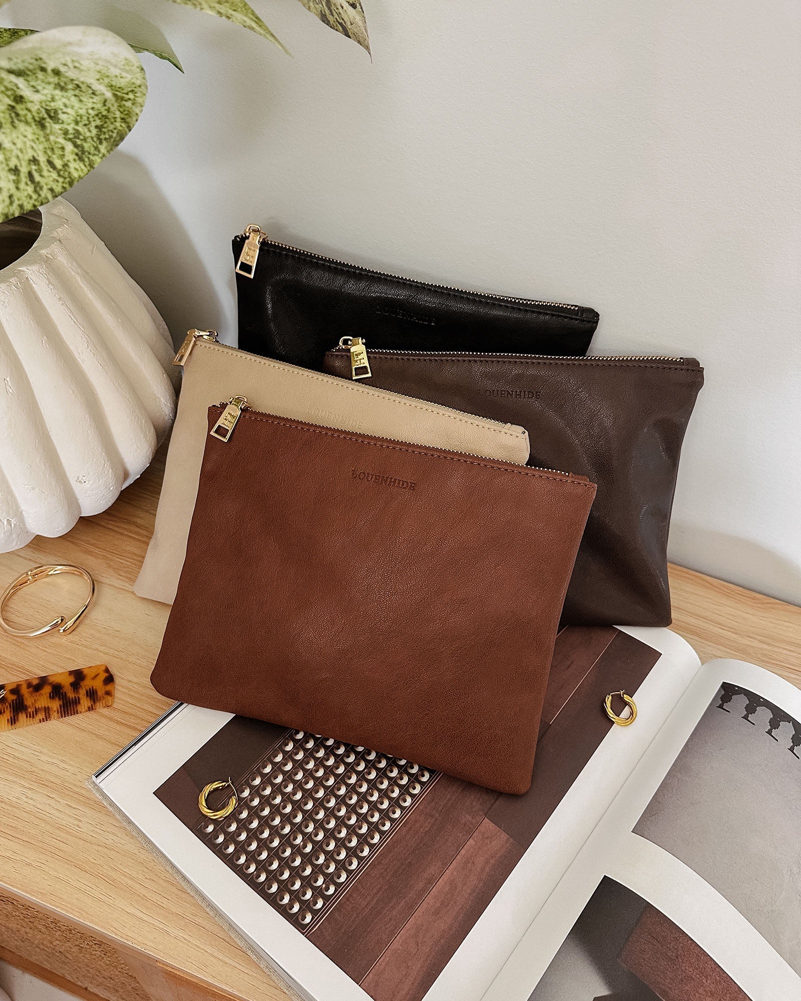Louie Pouch (Saddle Cognac) by Louenhide