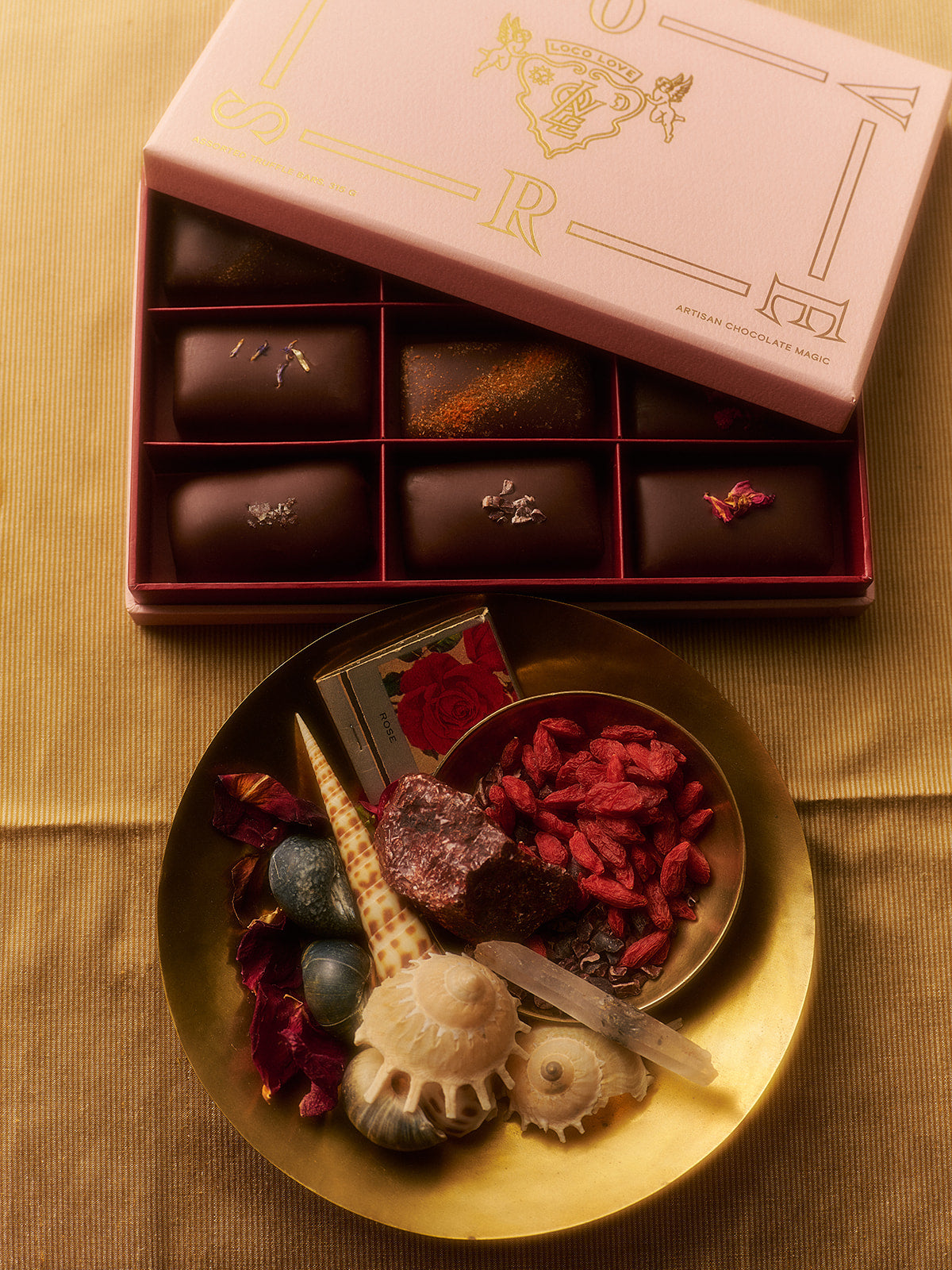 Lovers Gift Box - Loco Love Artisan Chocolates