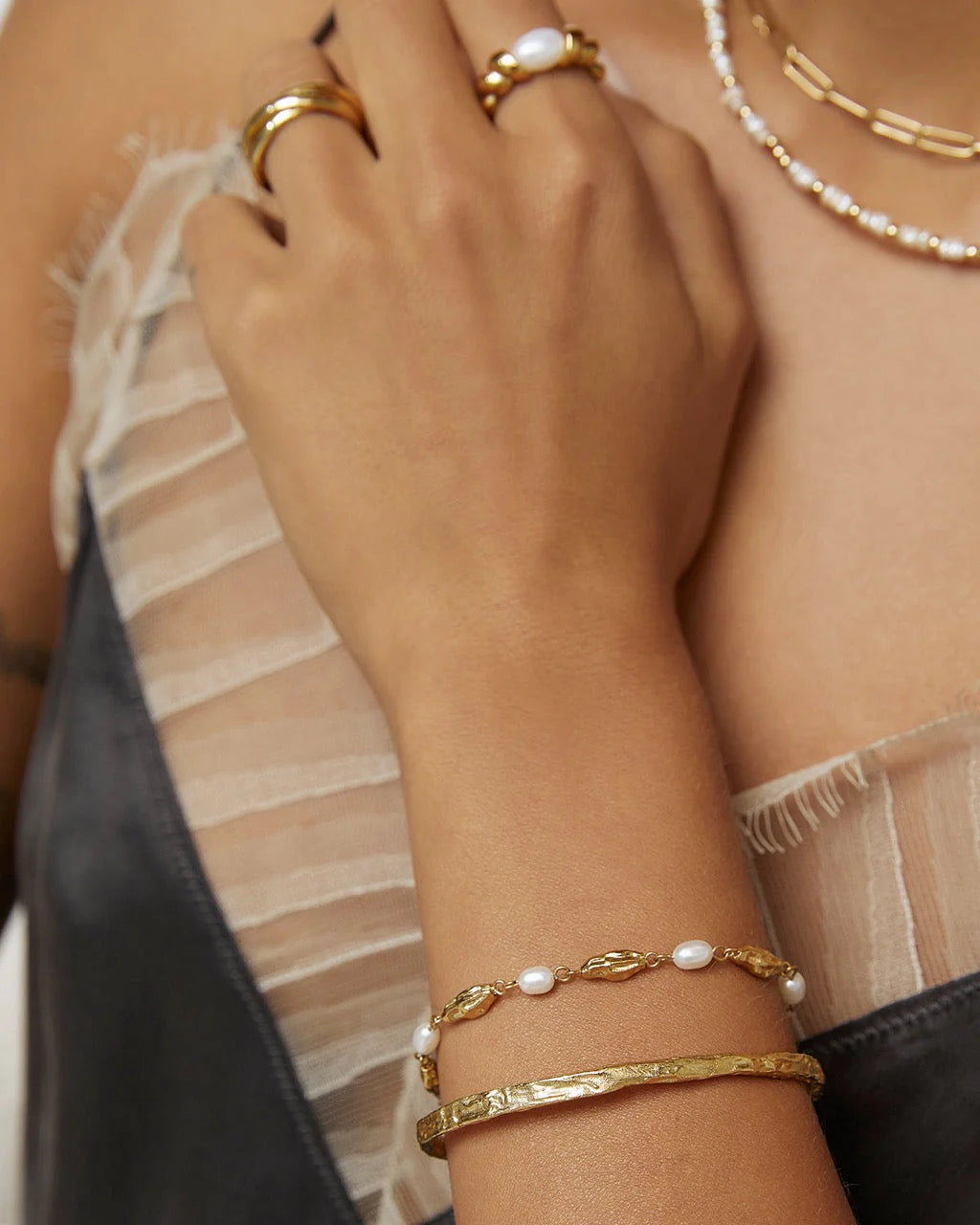 Mimi Pearl & Gold Bracelet by Arms of Eve