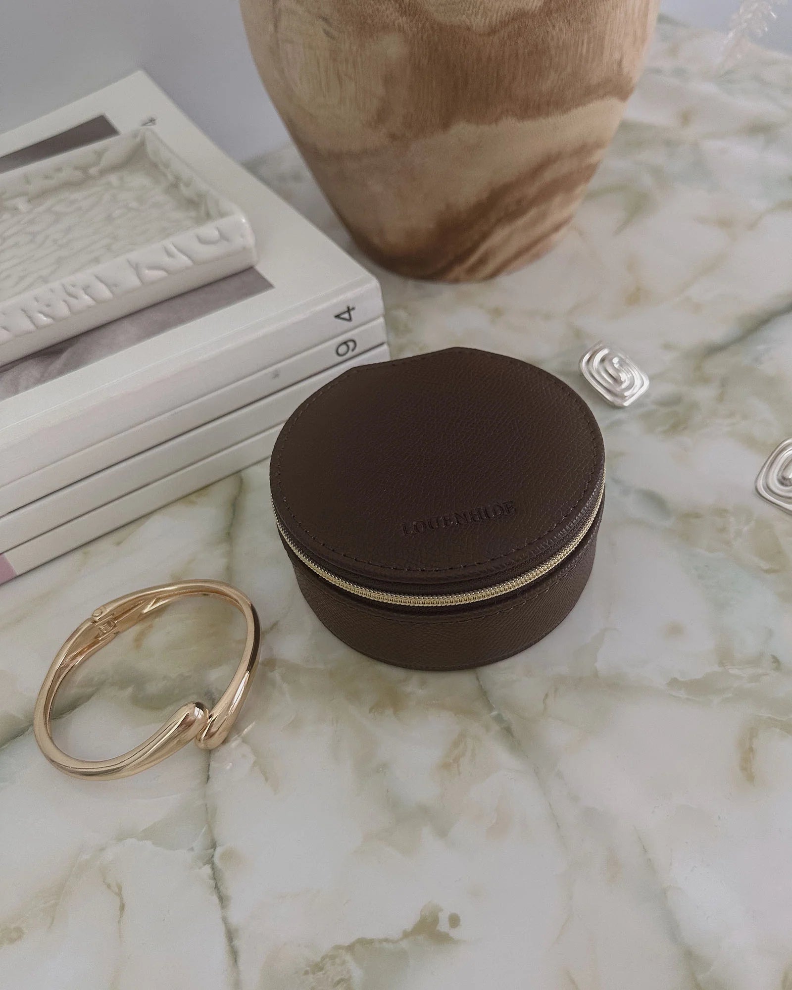 Sisco Jewellery Box (Chocolate) by Louenhide