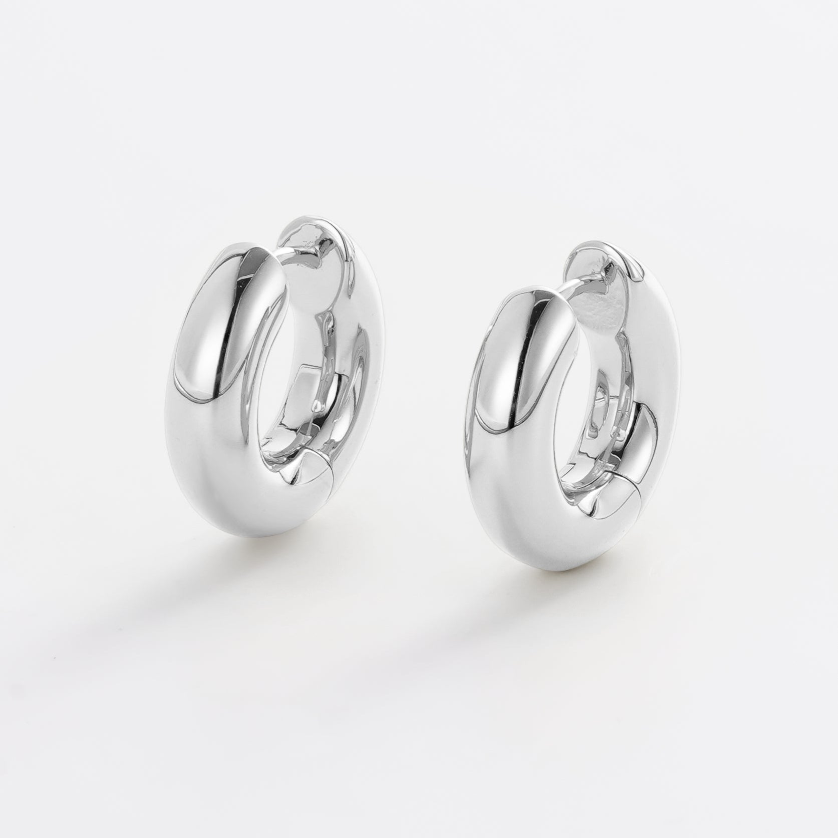Lina Hoop Small by Zafino - Gold or Silver