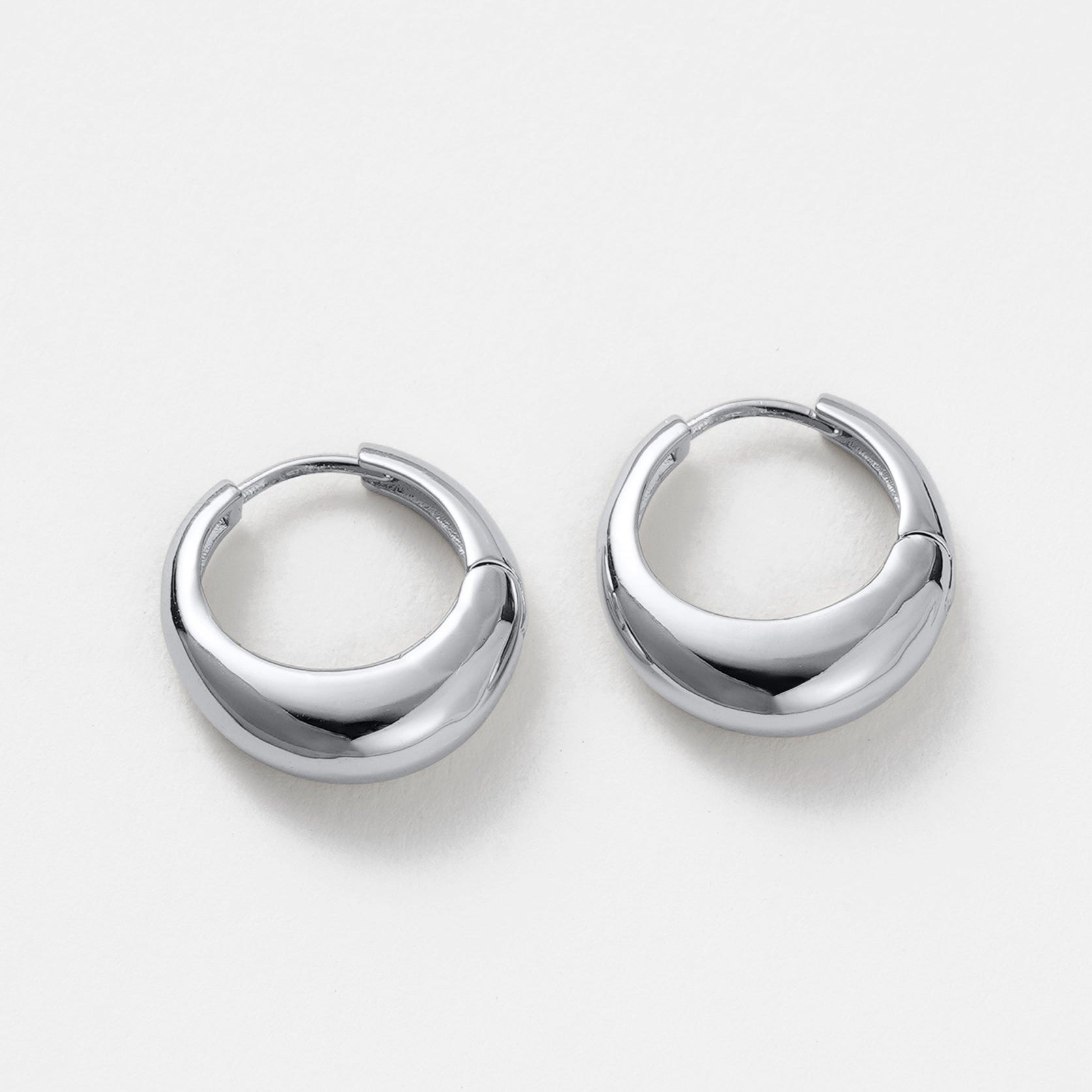 Cleo Hoop (Medium) by Zafino - Gold or Silver