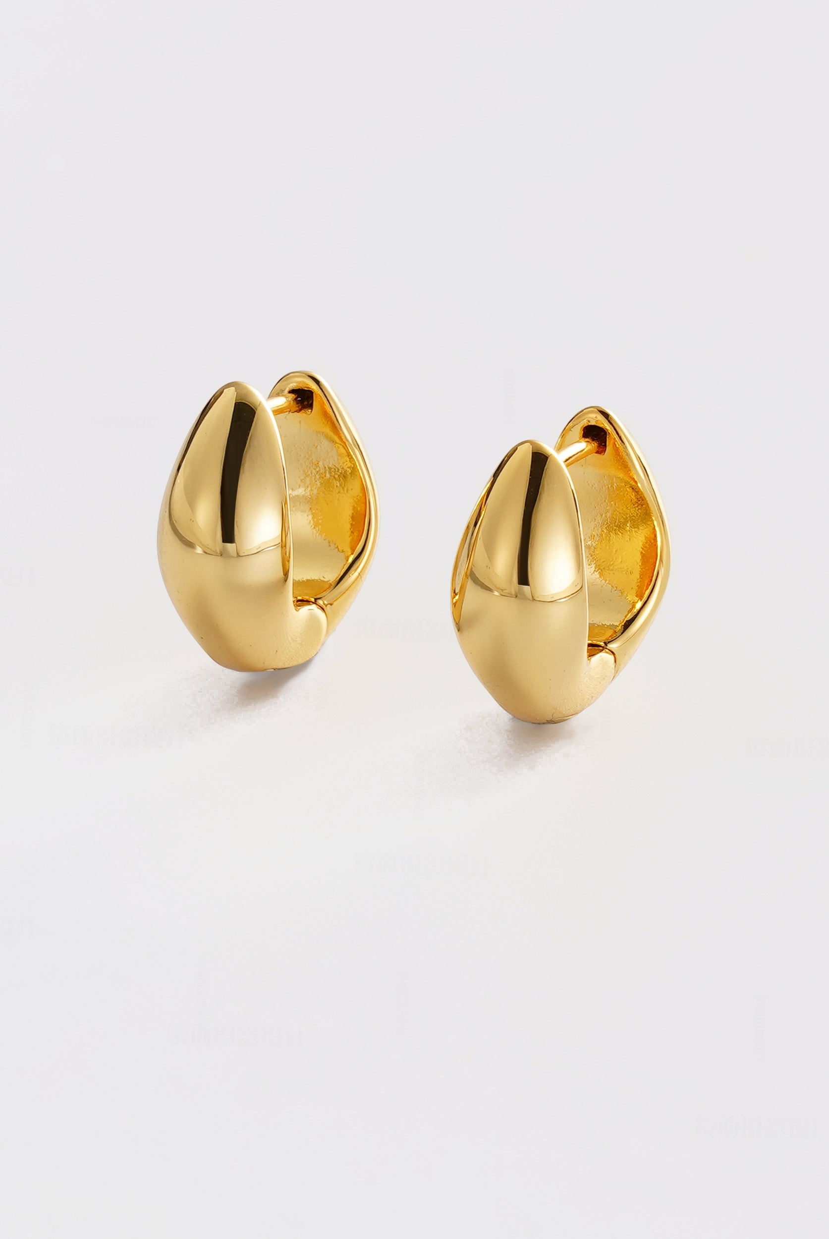 Margot Hoop by Zafino - Gold or Silver