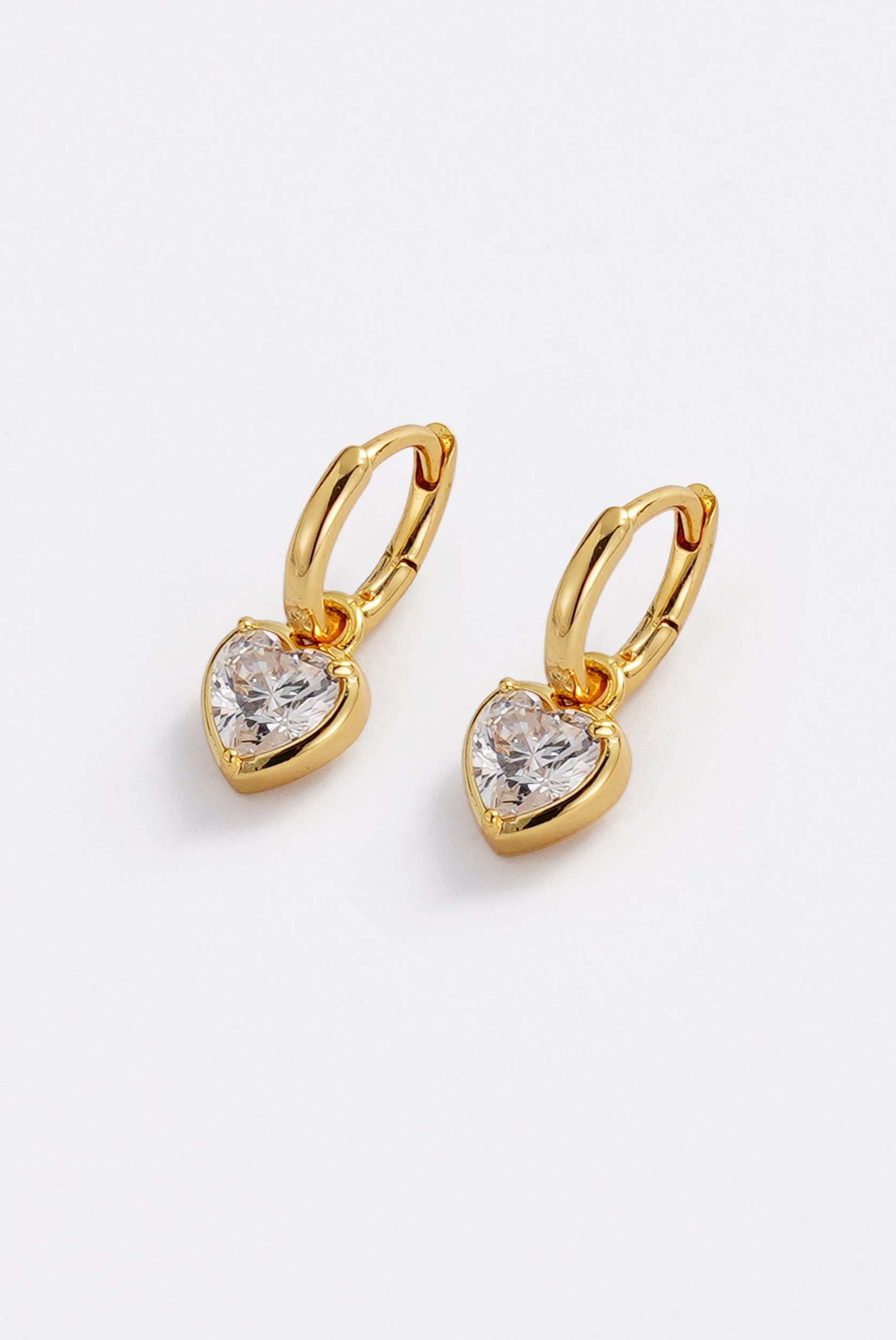 Amor Huggie by Zafino - Gold or Silver