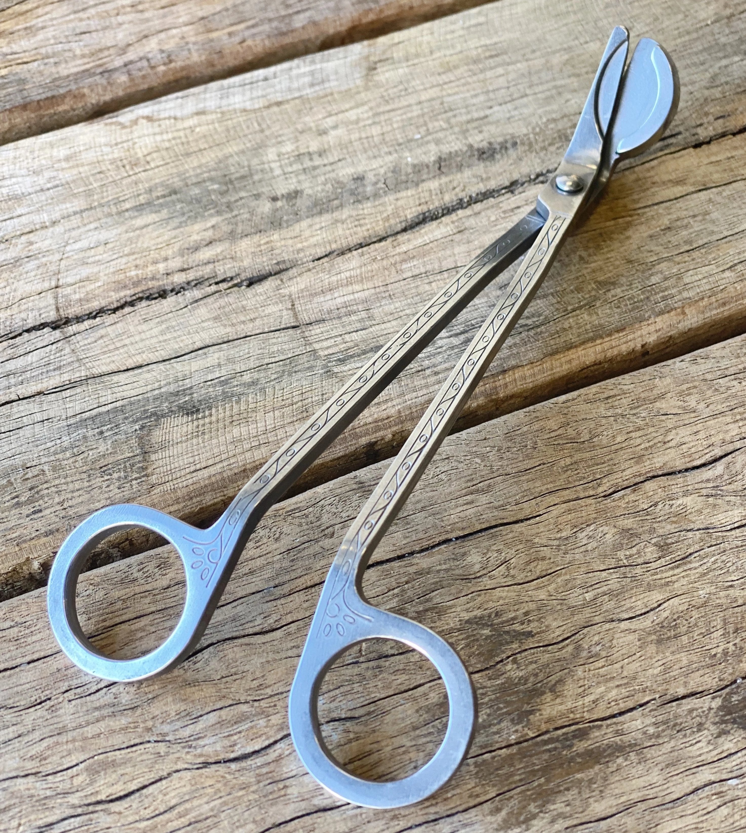 WICK TRIMMERS - STEEL WITH ANTIQUE DETAIL