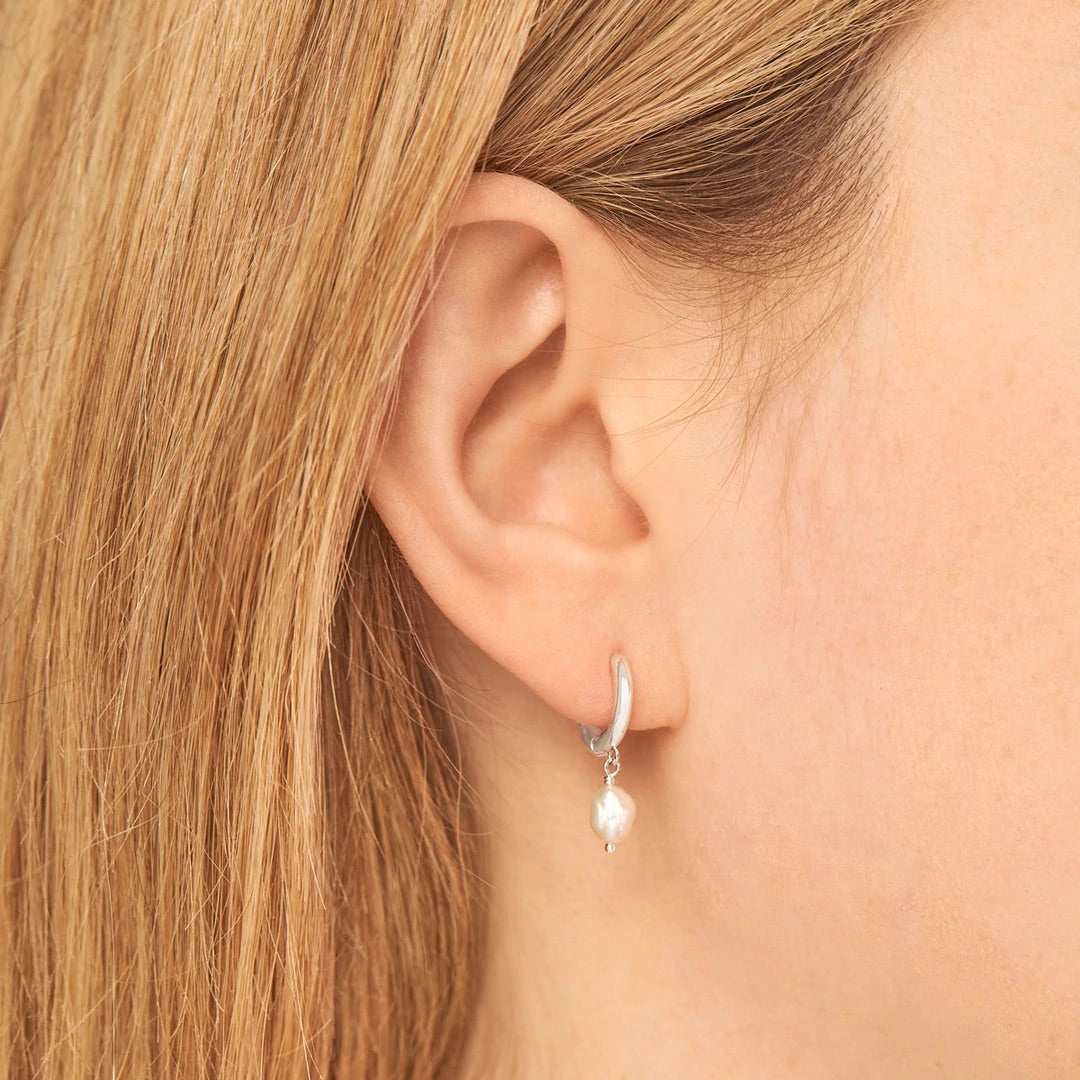 Delicate Pearl Huggies / Silver or Gold