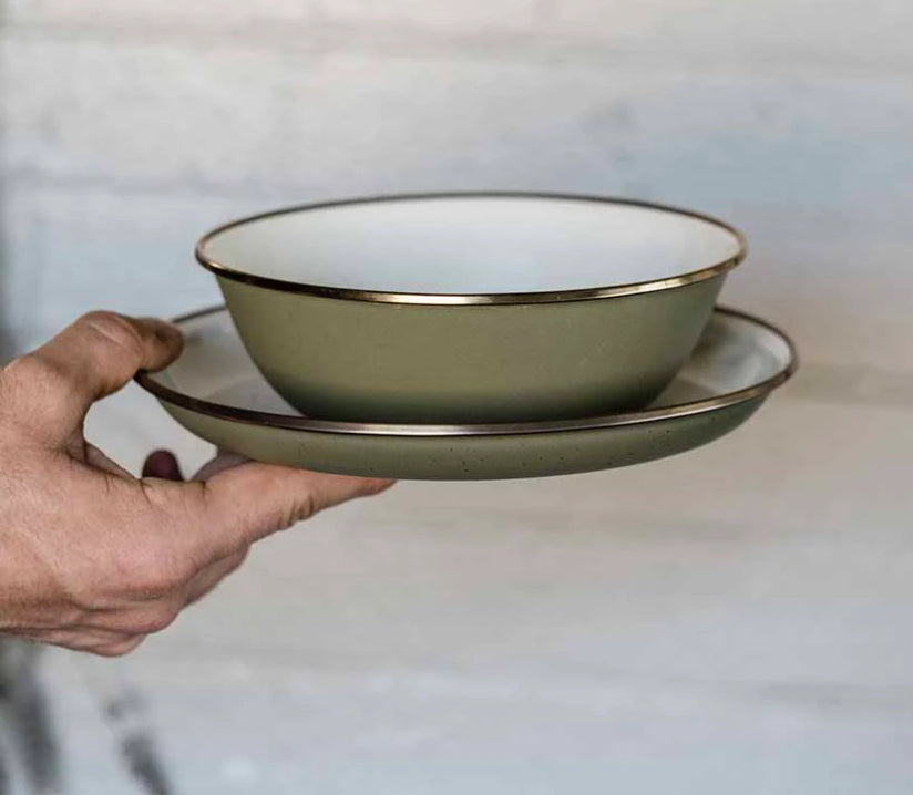 Barebones Salad Plate (set 2) - Olive