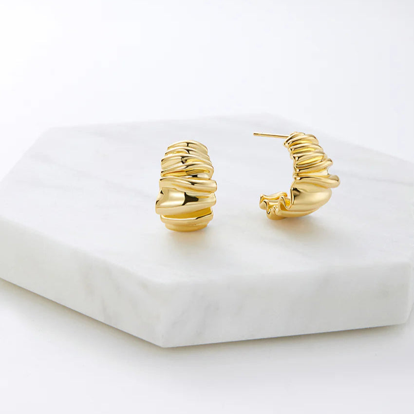 Lottie Earring (Gold) by Zafino