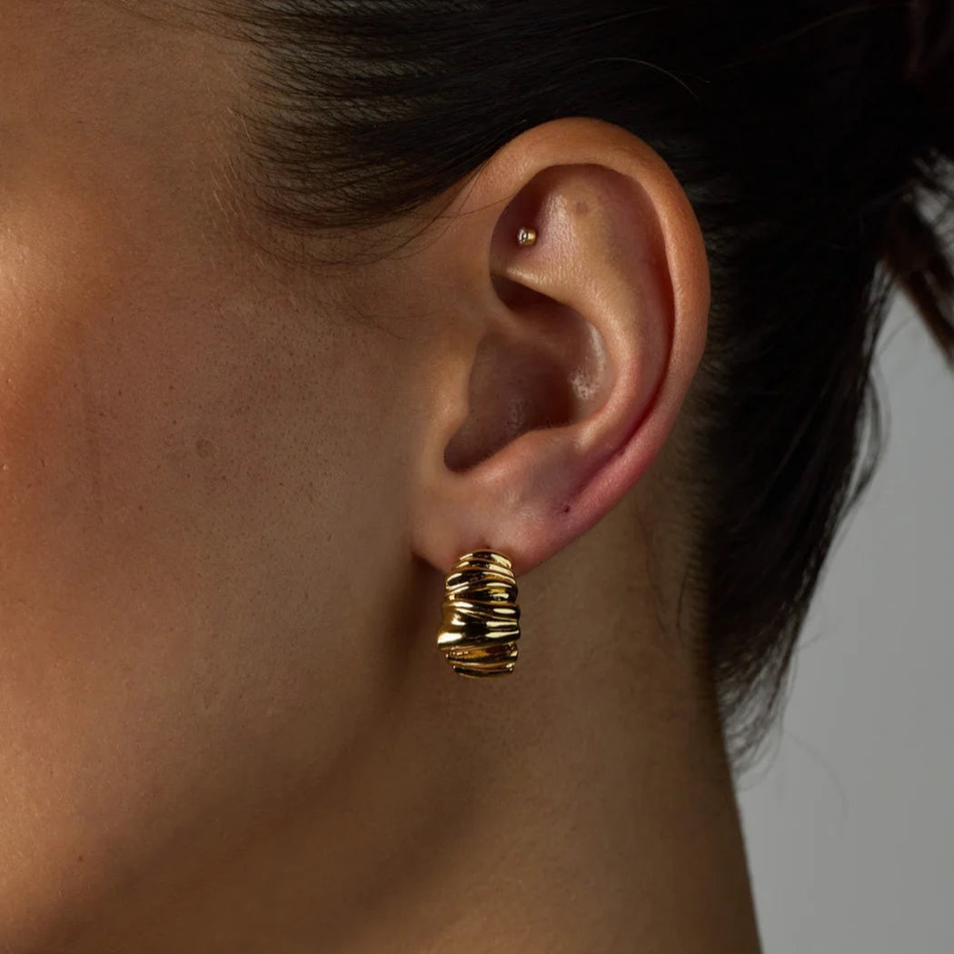 Lottie Earring (Gold) by Zafino