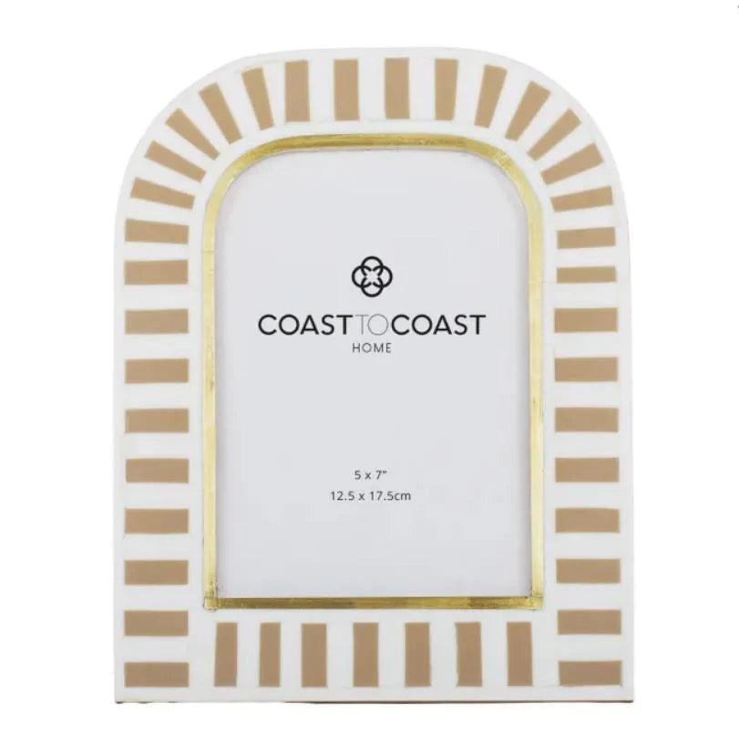 Alexis Resin Arch Photo Frame (4 x 6  or 5 x 7)