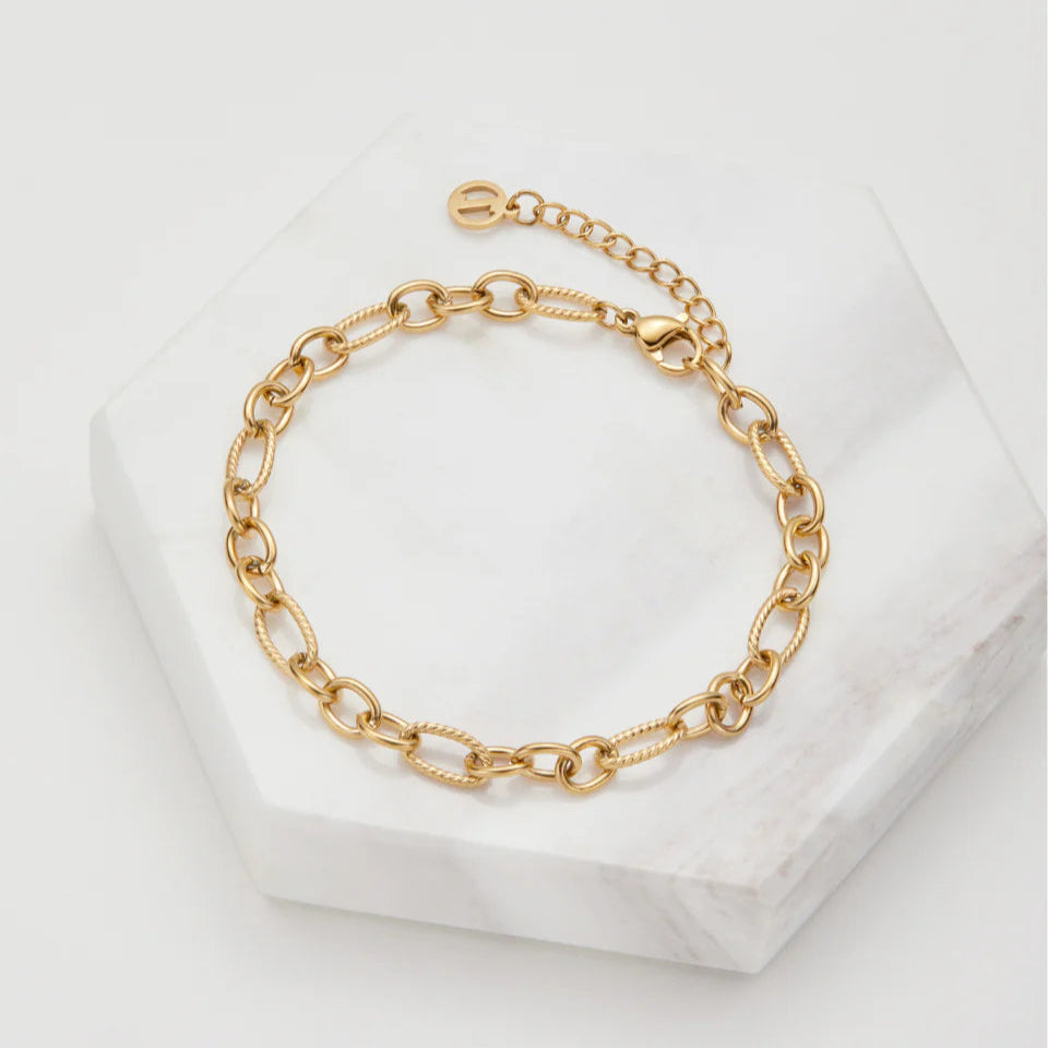 Carla Bracelet (Gold) by Zafino