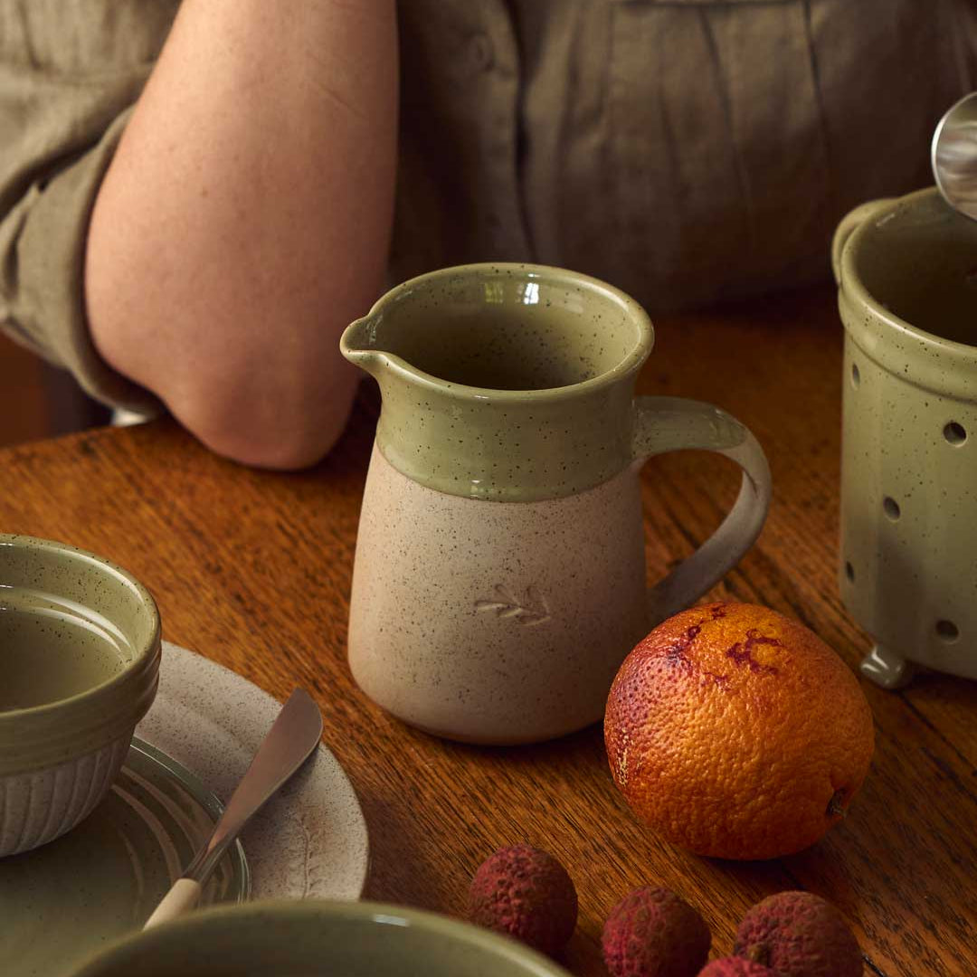 Jug in Peppercorn (Kitchen Life) by Robert Gordon