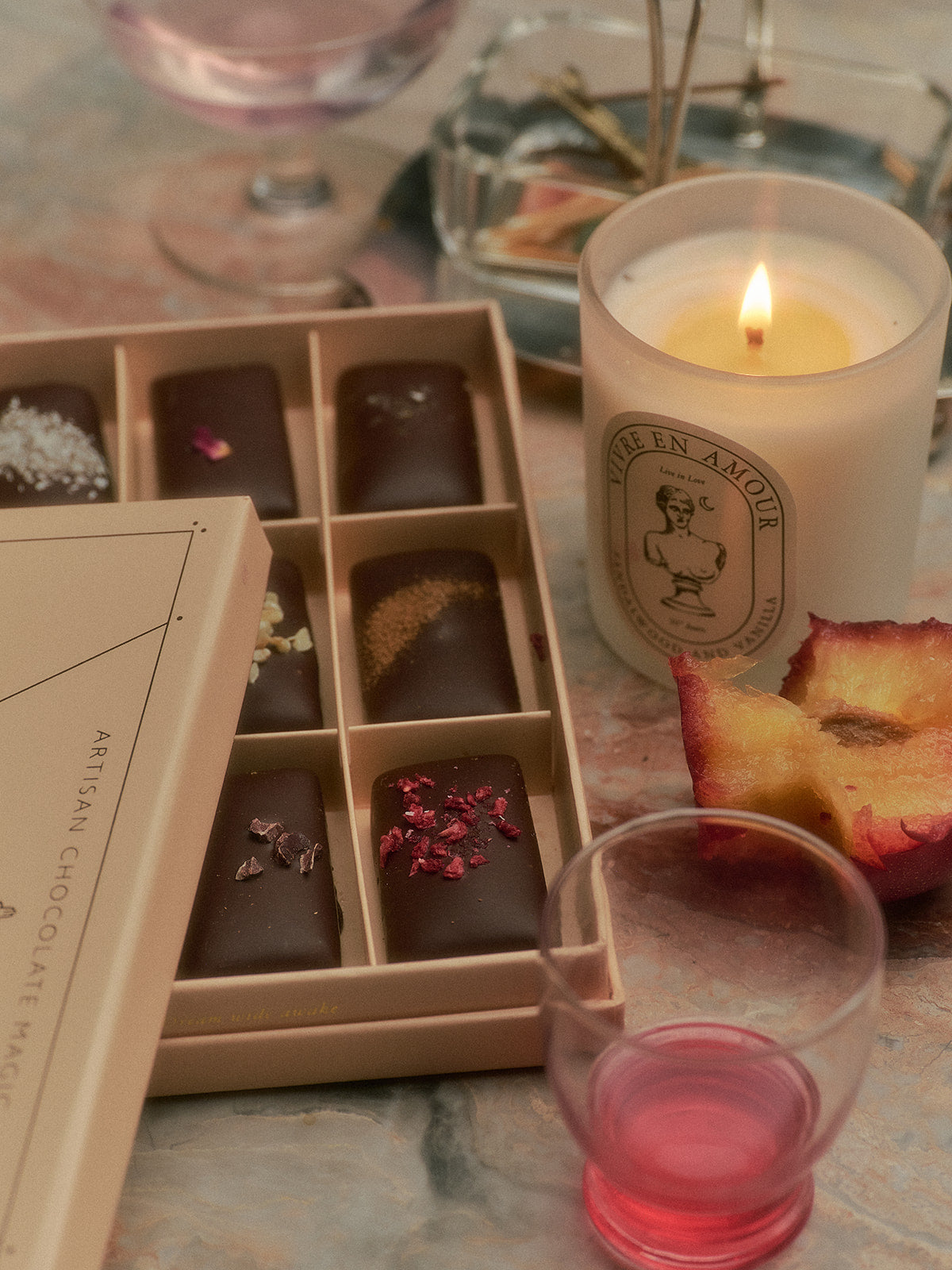 Lovers Gift Box - Loco Love Artisan Chocolates