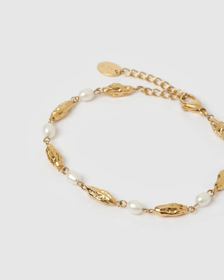 Mimi Pearl & Gold Bracelet by Arms of Eve