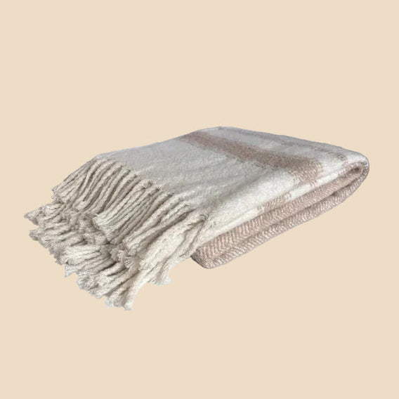 Marai Brushed Woven Throw – Oatmeal