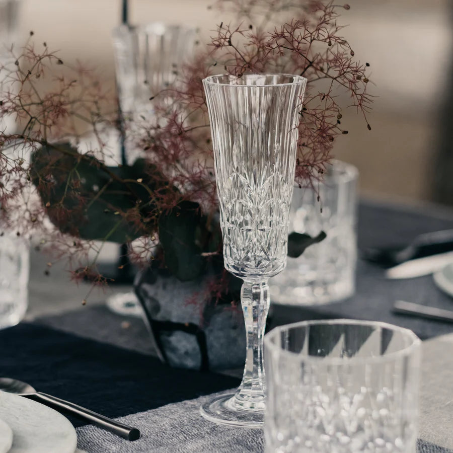 Pavilion Acrylic Champagne Flutes - Clear