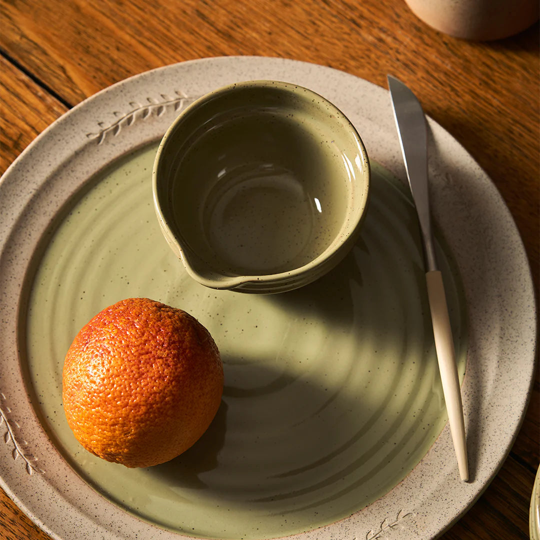 Kitchen Life Platter (30cm) by Robert Gordon