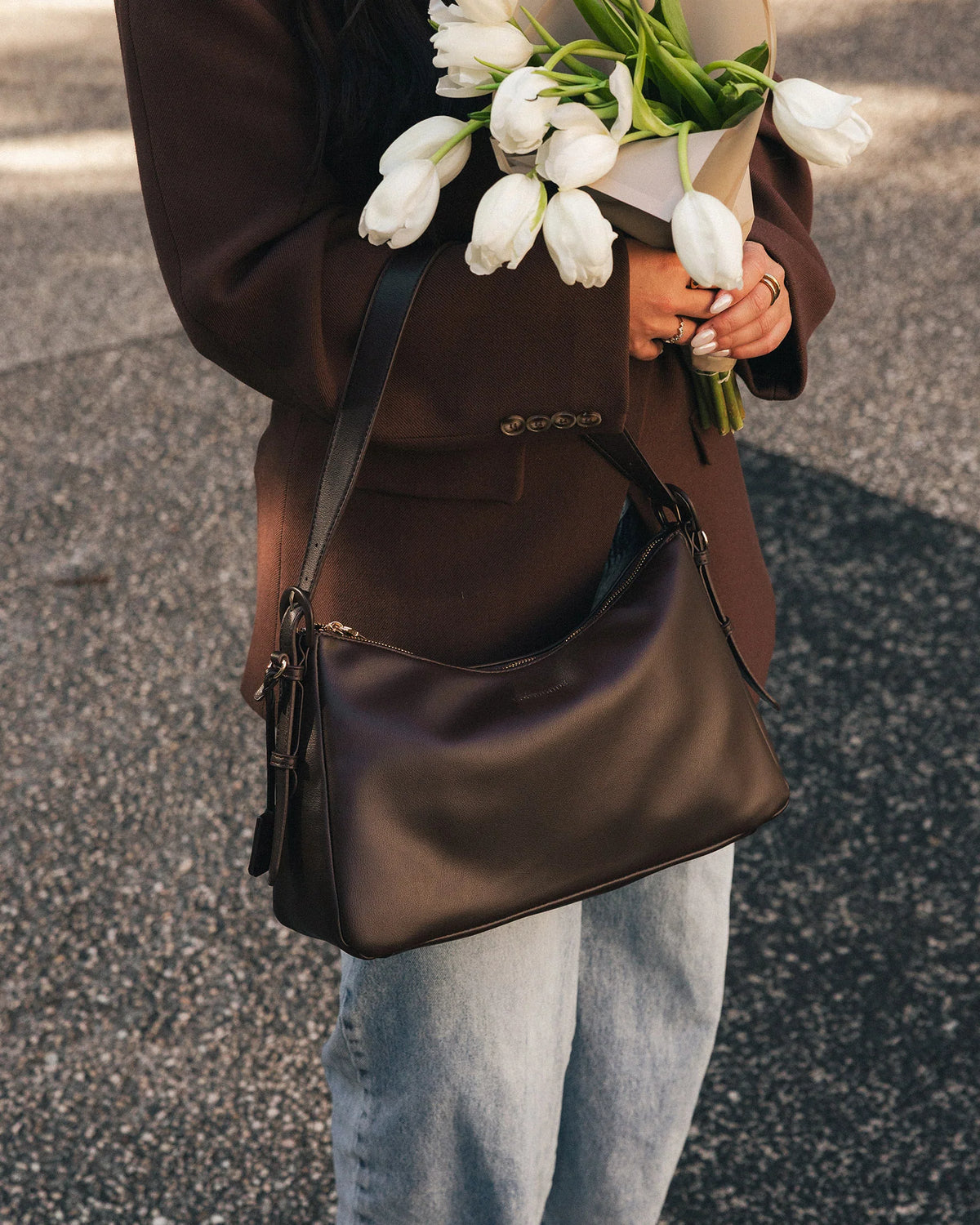 Roxanne Shoulder Bag (Chocolate) by Louenhide