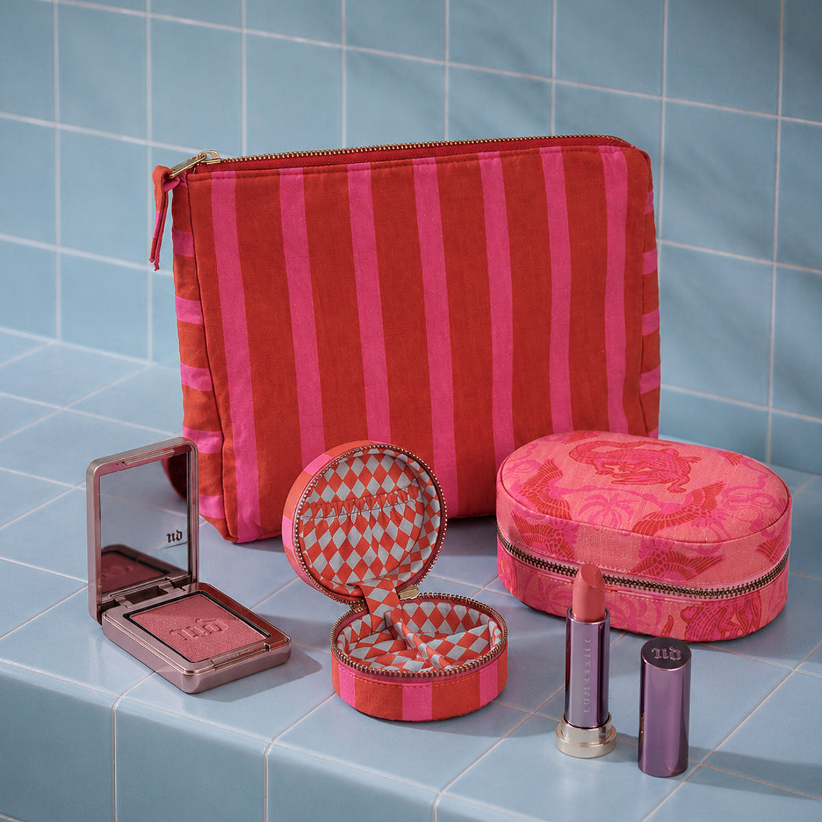 Loco Living Large Fabric Jewellery Box - Unntamed