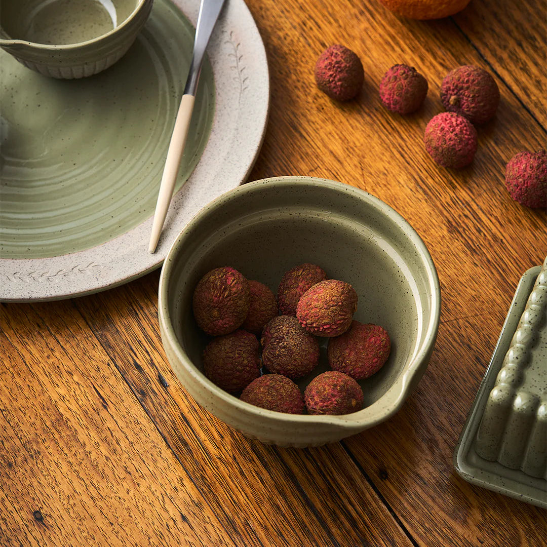 Scallop Bowl in Peppercorn (Kitchen Life) by Robert Gordon