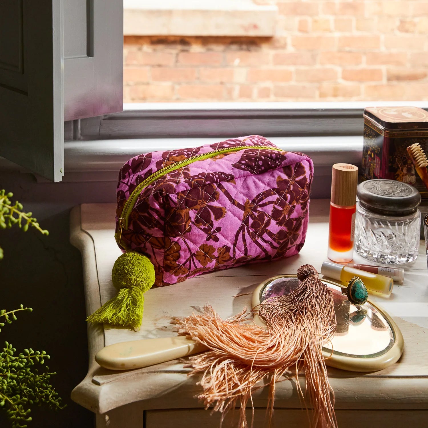 Jeanette Beauty Bag by Sage & Clare