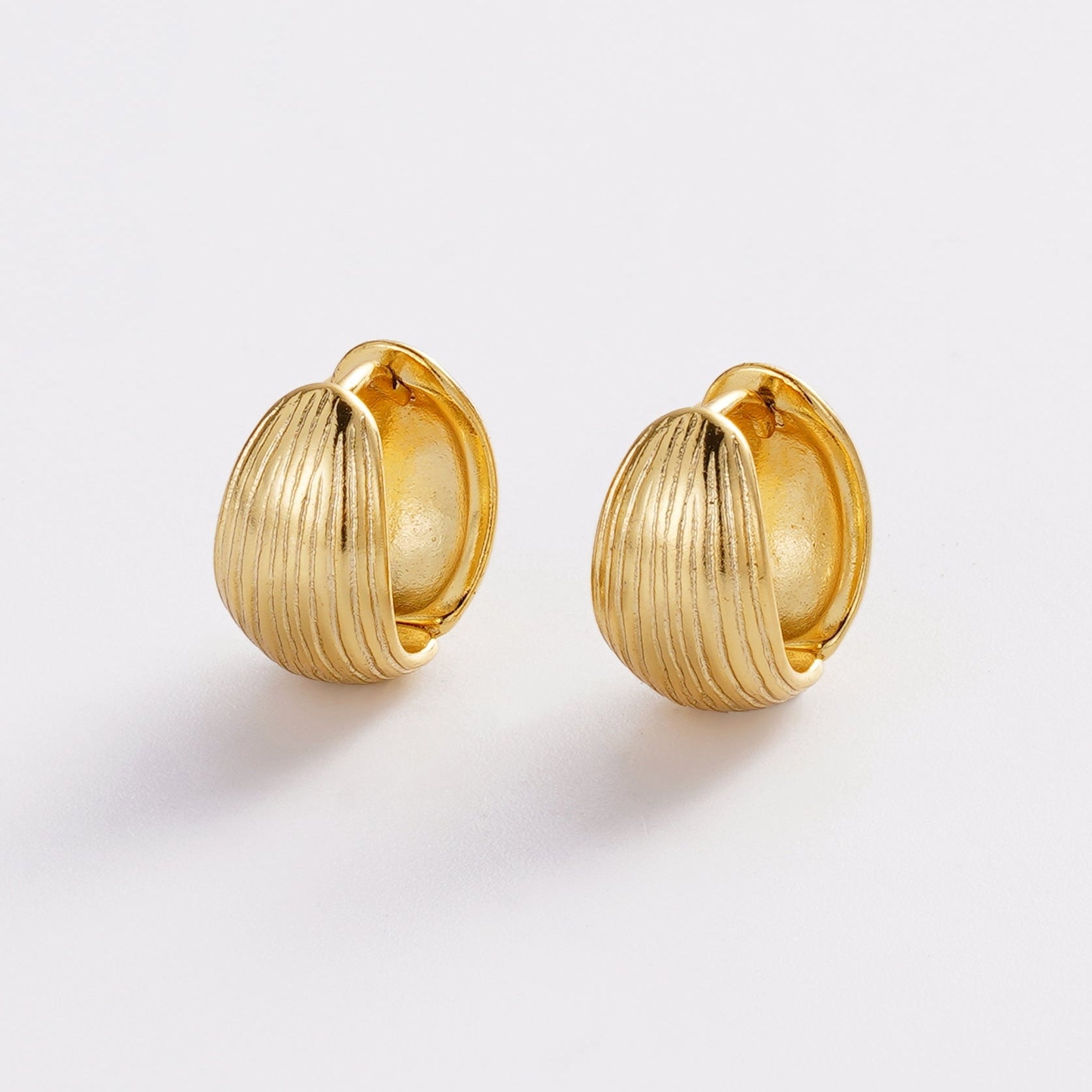 Gia Hoop by Zafino