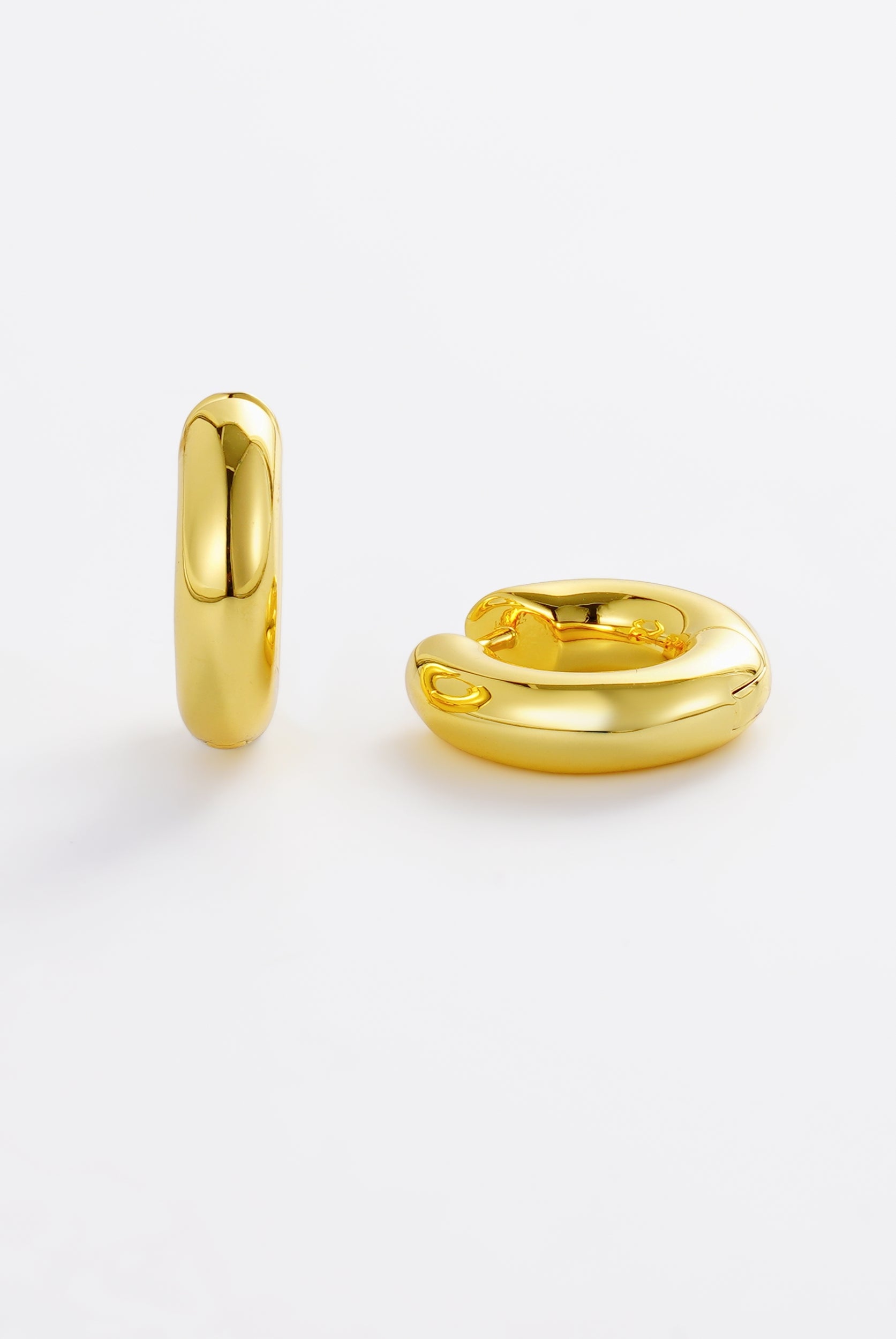 Lina Hoop Small by Zafino - Gold or Silver
