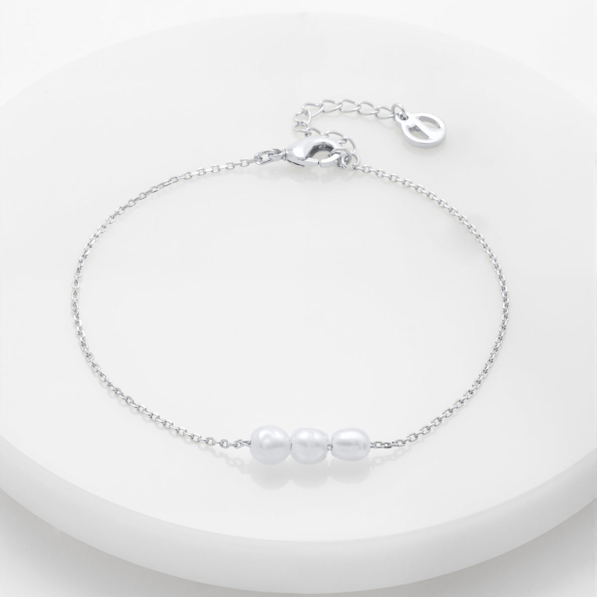 Mini Pearl Bracelet (Silver) by Zafino