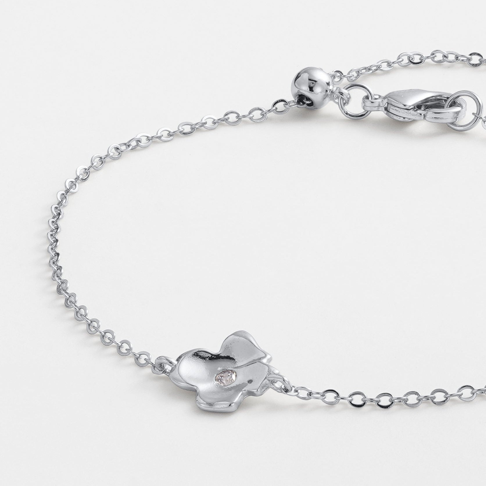 Fleur Bracelet (Gold or Silver) by Zafino