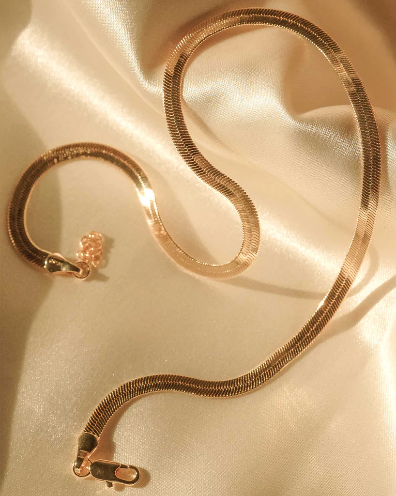 Adelina Flat Choker Necklace - 18k Gold Filled